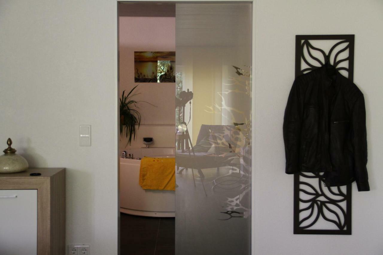 Apartment Mit Burgblick Im Gruenen, Familie Held Burgthann Buitenkant foto