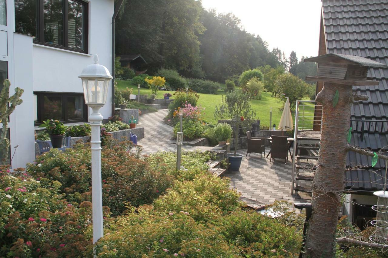 Apartment Mit Burgblick Im Gruenen, Familie Held Burgthann Buitenkant foto