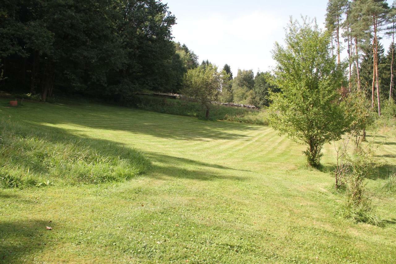 Apartment Mit Burgblick Im Gruenen, Familie Held Burgthann Buitenkant foto